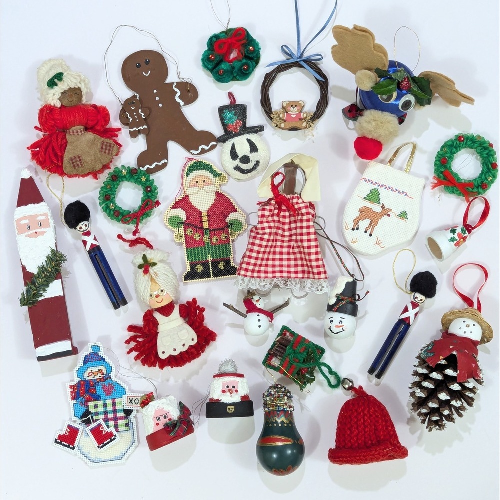 Vtg Handmade Country Craft Mixed Variety Nostalgic Christmas Ornament Lot Of 25